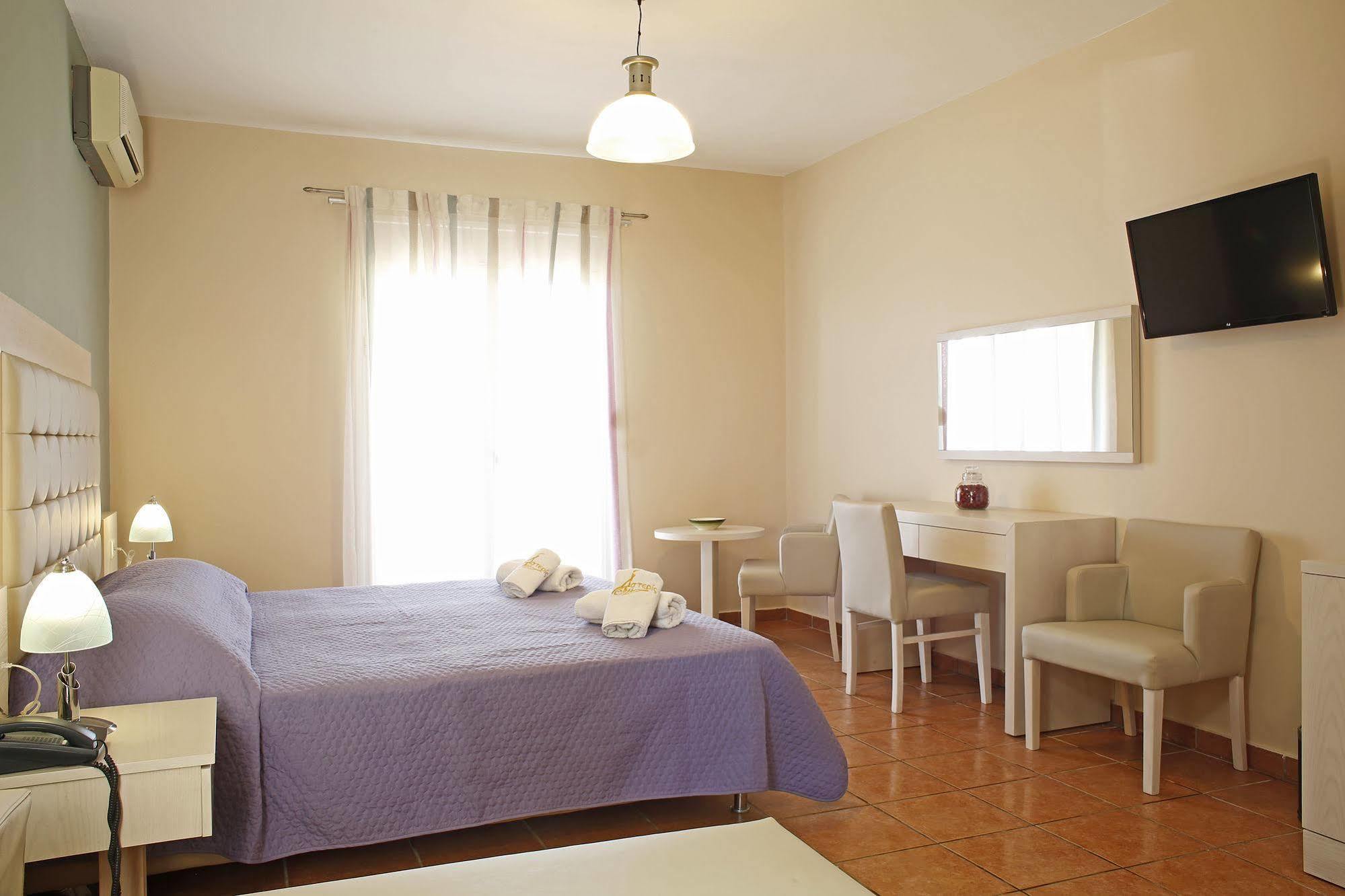 Aparthotel Asteris 4*